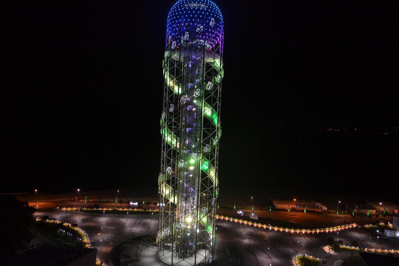 Appartement Batumi Porta Tower 1811 Extérieur photo